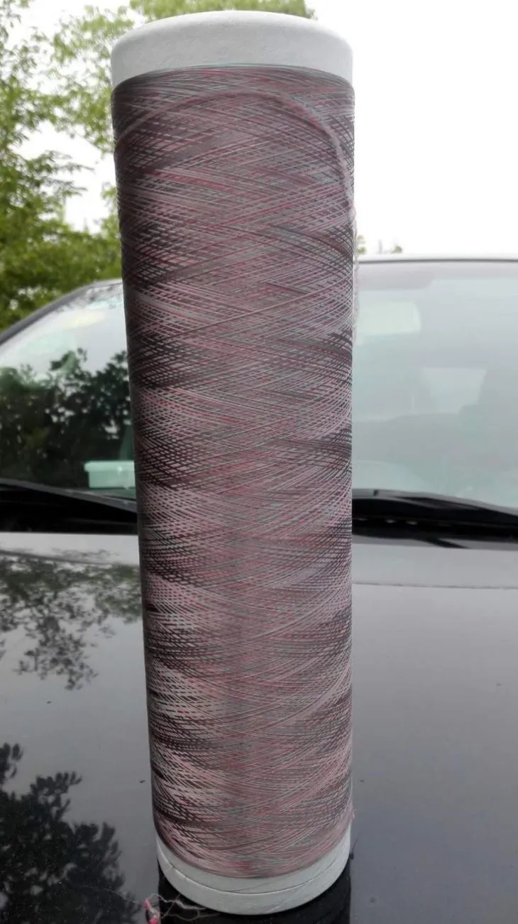 Komplexná nylonová a polyesterová texturovaná priadza